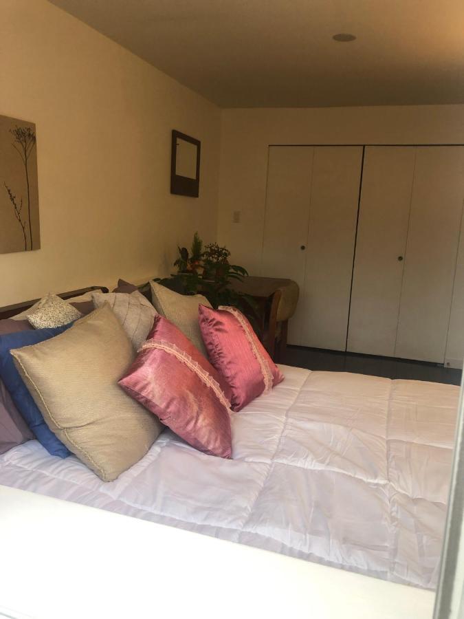 Quiet-Comfy 3 Bedroom Home On A Tree Lined Street In Kits Vancouver Zewnętrze zdjęcie